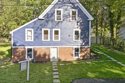 11 Willow Ave 1