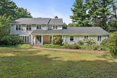 10 Green Ln 1