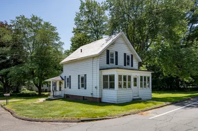 180 Nonotuck Street 1