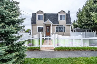 28 Saint Paul St
