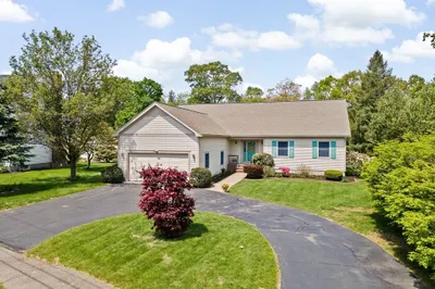 24 Christina Dr 1