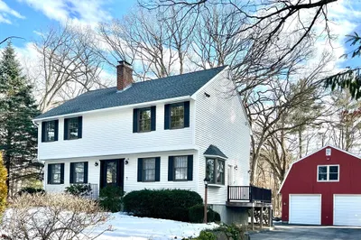 5 Longview Rd