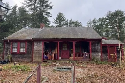 1155 Main St