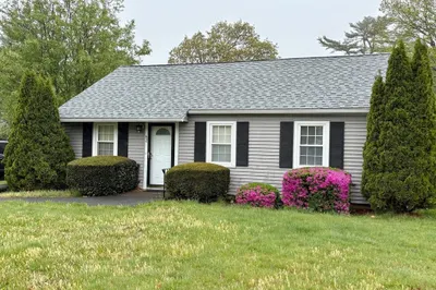 62 Ralph Mann Dr