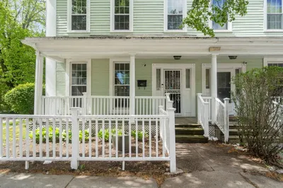 101 Mount Pleasant Ave #101 1