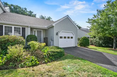 107 Caspian Way #107 1