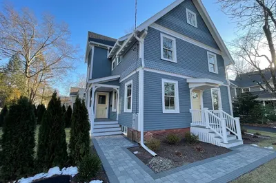 82 Church Street #82
