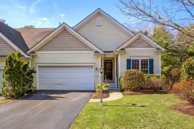 29 Fox Hollow 1
