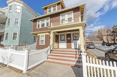 67 Robert Street #1 1