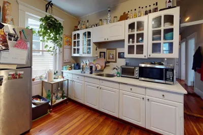 8 Olmstead St #1