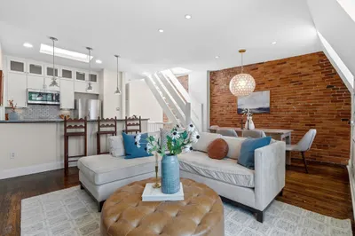 7 Concord Sq #4 1