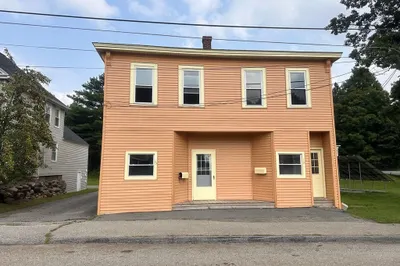 19 Circle St 1