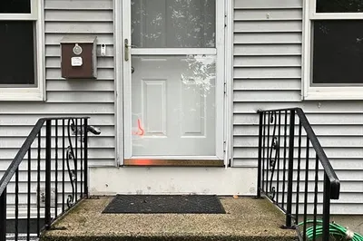 71 E St #2