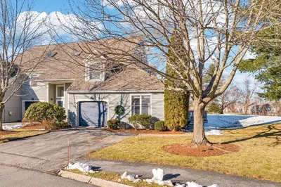 71 Hawthorne Village Rd #71 1