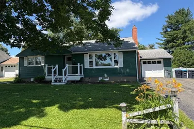 60 Donna Ave