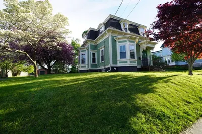 48 Grove St 1