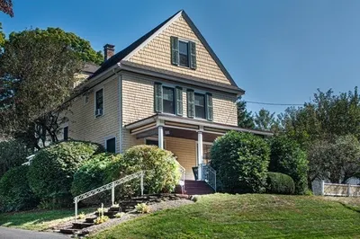 329 Prospect Street 1