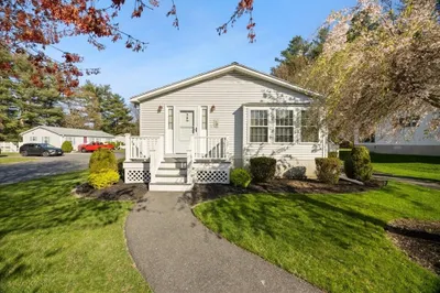 2 Ridgewood Circle