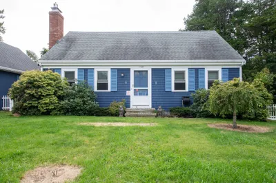 165 Comanche Dr 1
