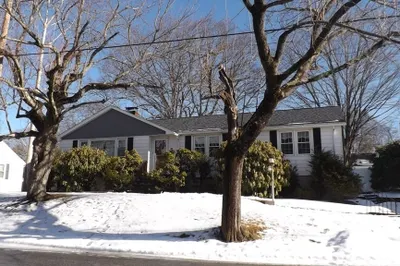 48 Ernest Ave 1