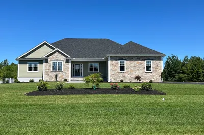 17 Alison Drive 1
