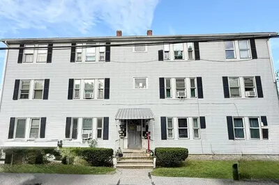 19 Williams St