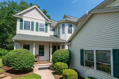 58 Village Cir #58 1