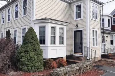 58 Main St #2