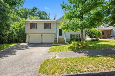 78 Darnell Rd 1