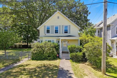 183 Middlesex St
