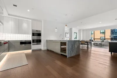 45 Temple St #506