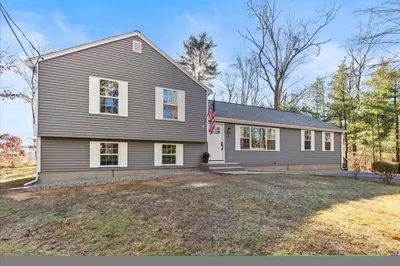 1 Briar Path Way 1