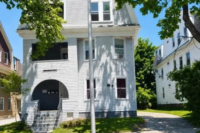 4 Euclid Ave 1