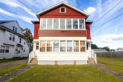 485 East Street 1