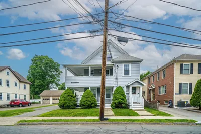 20 Harrington St #2 1