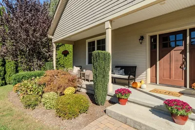 16 Rocky Hill Rd 1