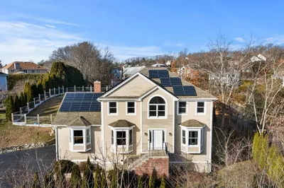 97 Harrington Road 1