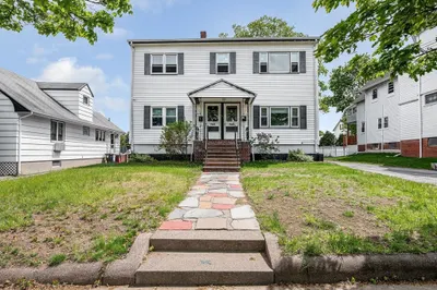 161 Webster St 1