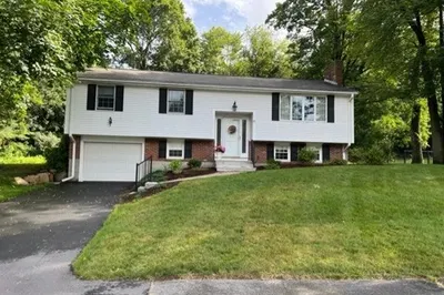 90 Bumble Bee Circle 1