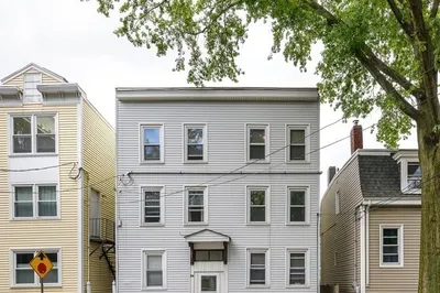 74 6th Street 1