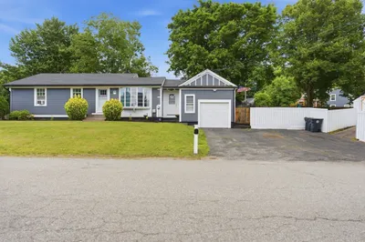 91 Bunkerhill Pkwy 1
