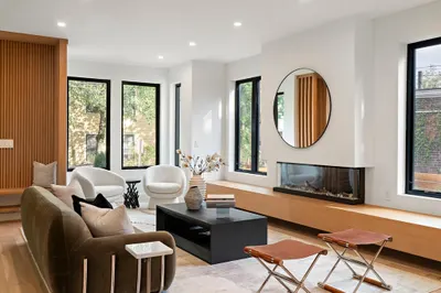 9 Hews St 1