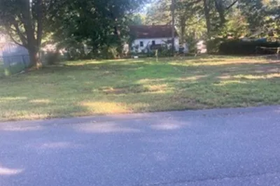 2 Lakemont St 1