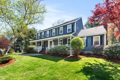 6 Edmunds Way 1