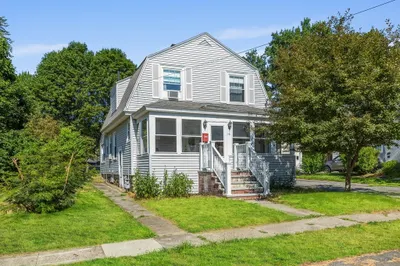 16 Tremont Street