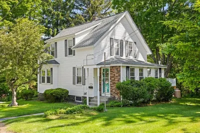 7 Peach Tree St 1