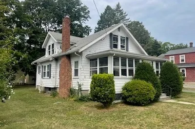 15 Howard Street