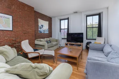 1662 Washington St #4 1
