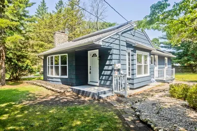 1988 Wilbraham Rd