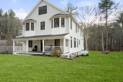 60 Claybrook Road 1